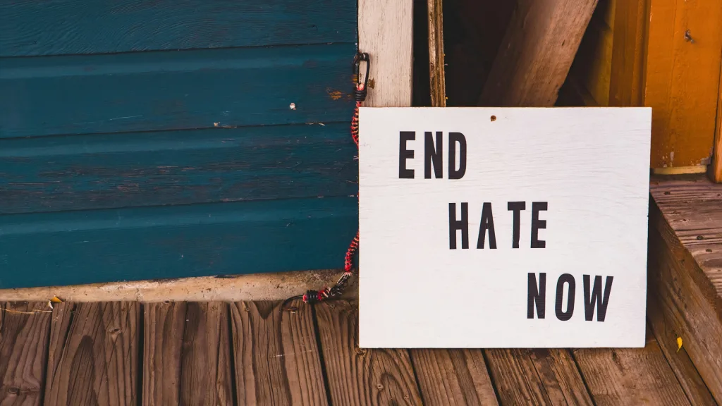 Roma Women to Combat Antigypsyism