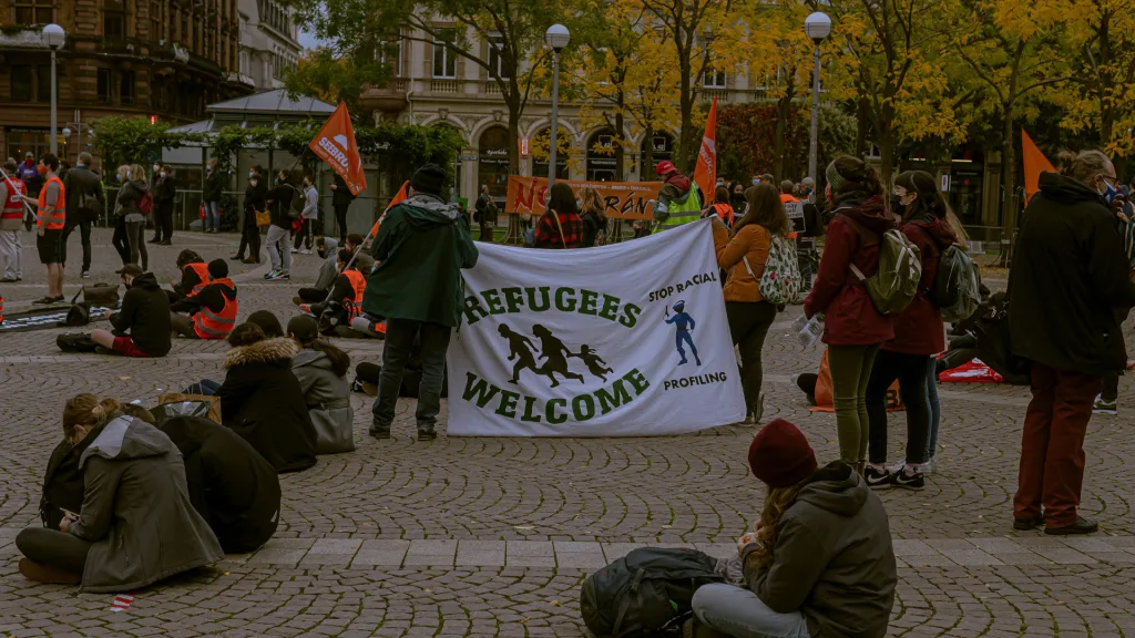 Counter Stereotypes and Hateful Narratives